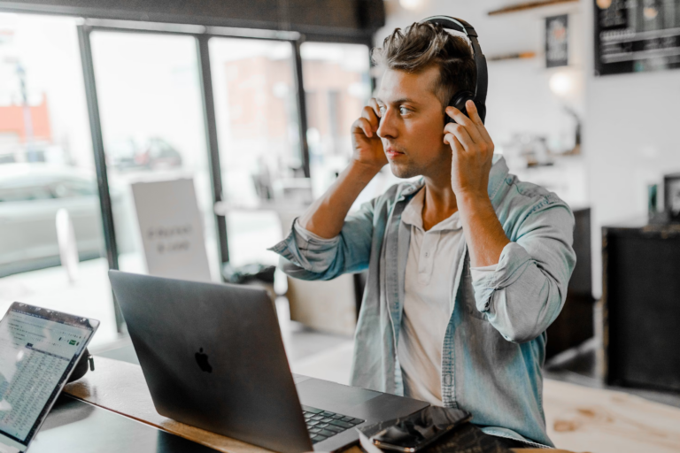 eCommerce Call Center Services – Everything You Need to Know